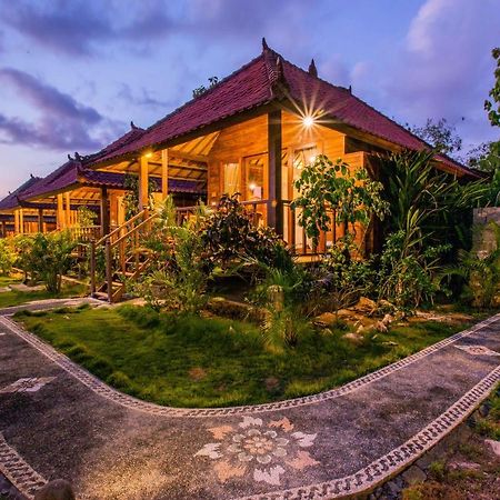 D'Coin Lembongan Hotel Екстериор снимка