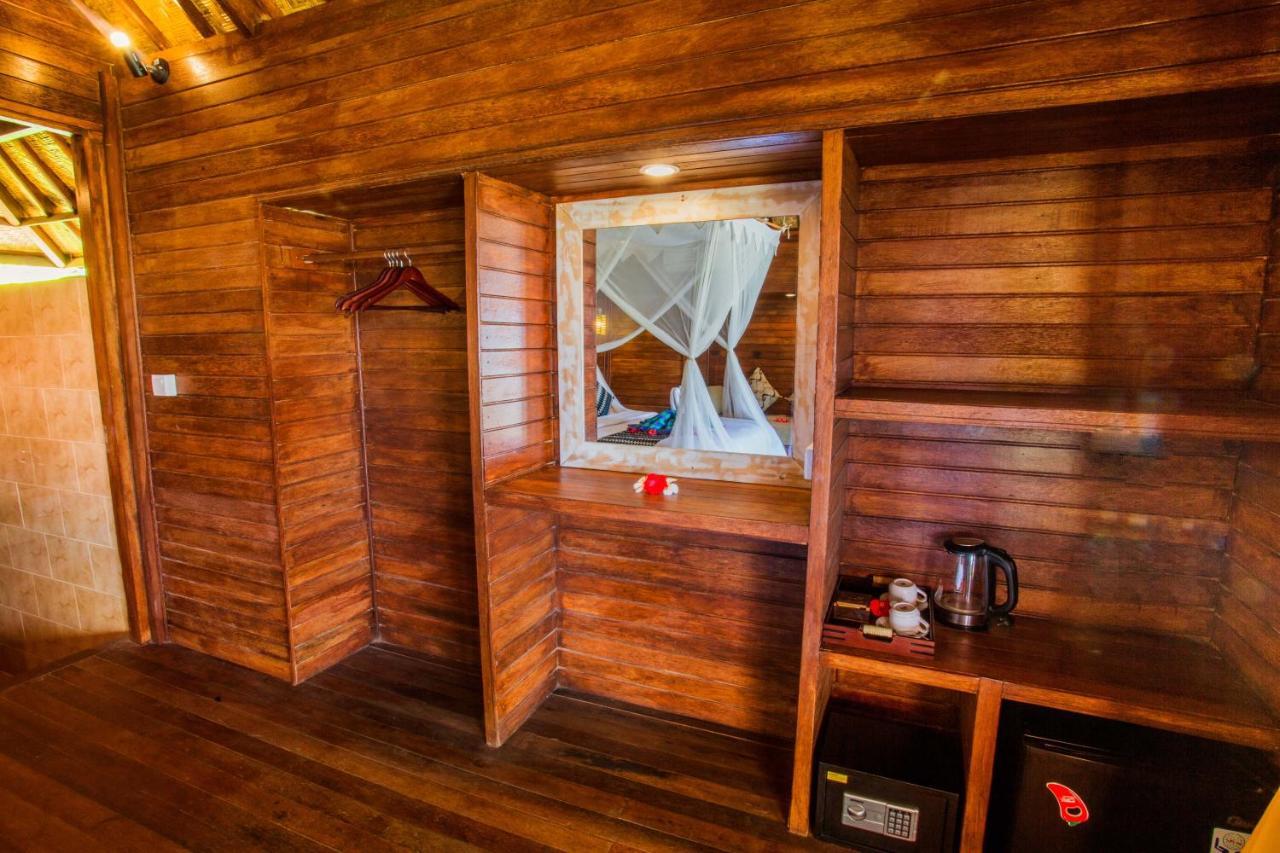 D'Coin Lembongan Hotel Екстериор снимка