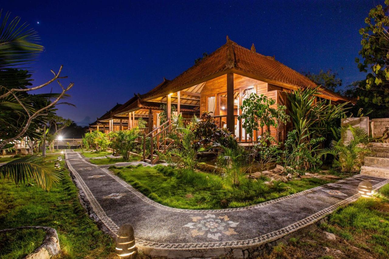 D'Coin Lembongan Hotel Екстериор снимка